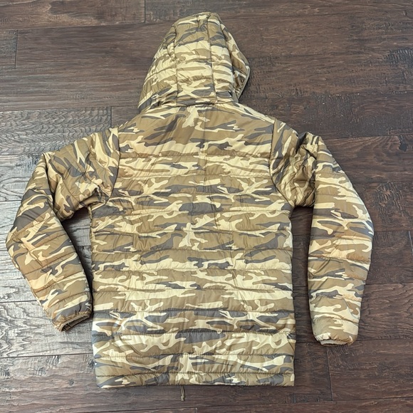 EXCELLENT CONDITION COLUMBIA WINTER JACKET - Picture 8 of 11